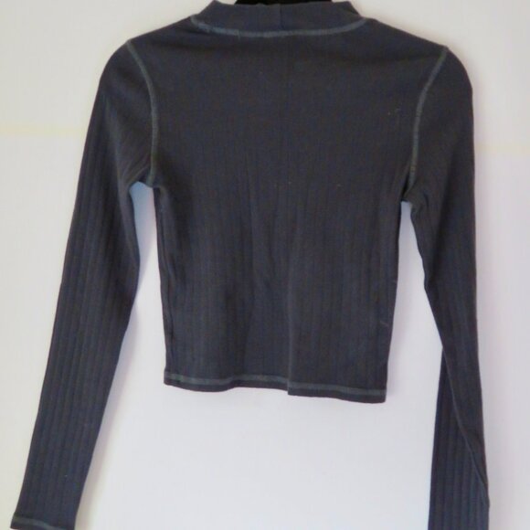 American Eagle Mock Neck Long Sleeve Tee, Black - Size Small - Picture 2 of 3